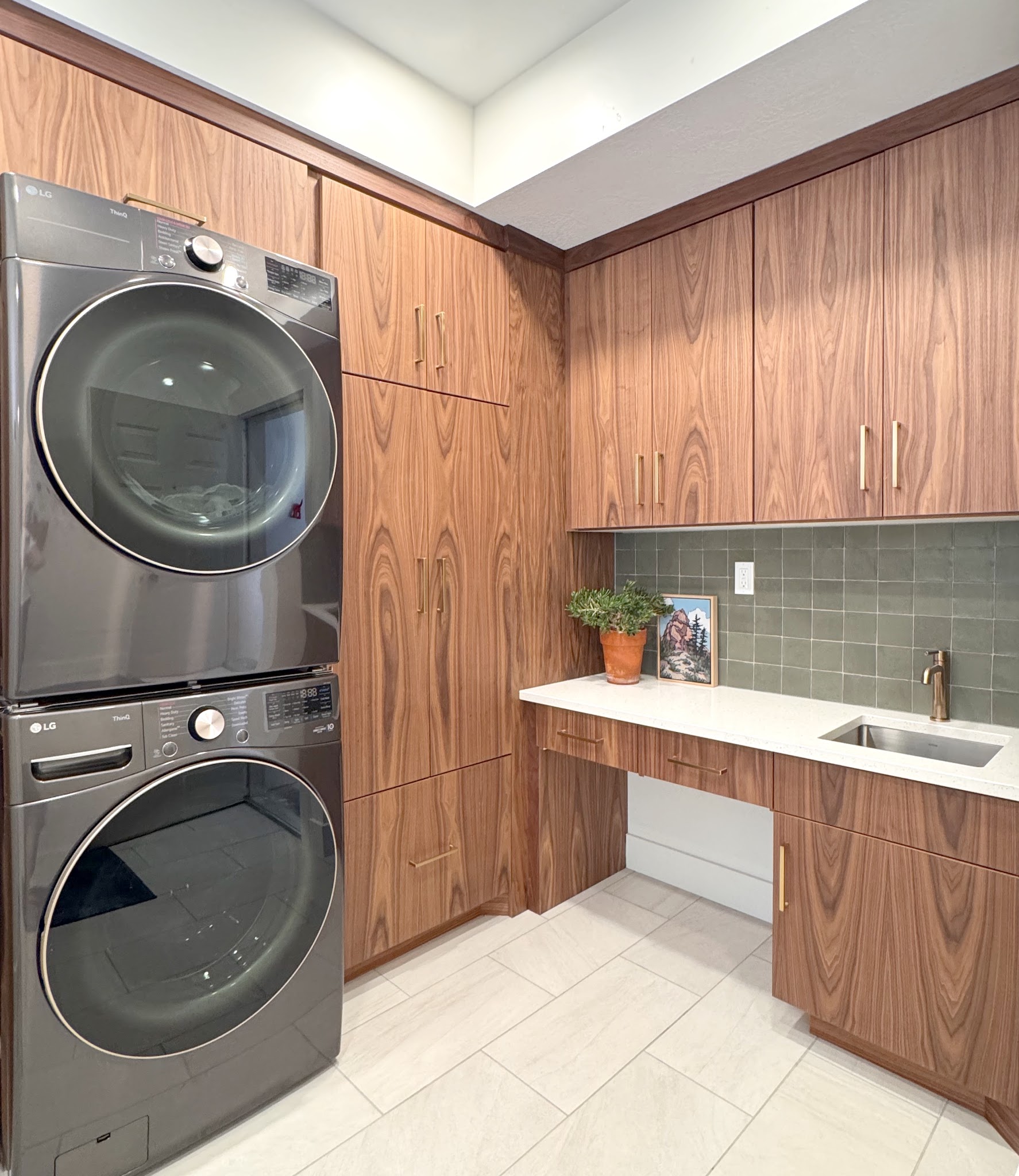 Mid-Century Makeover, Photo 2